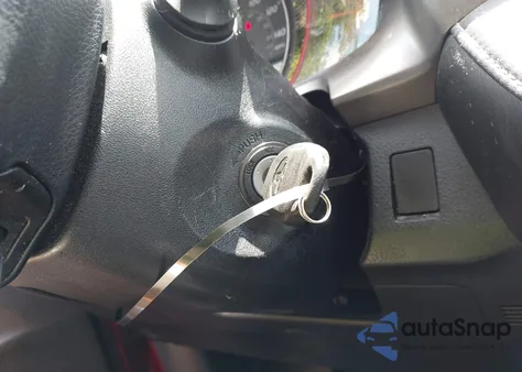 2015 Toyota Rav4 Xle из США, поврежденный, VIN JTMRFREV6FD134849